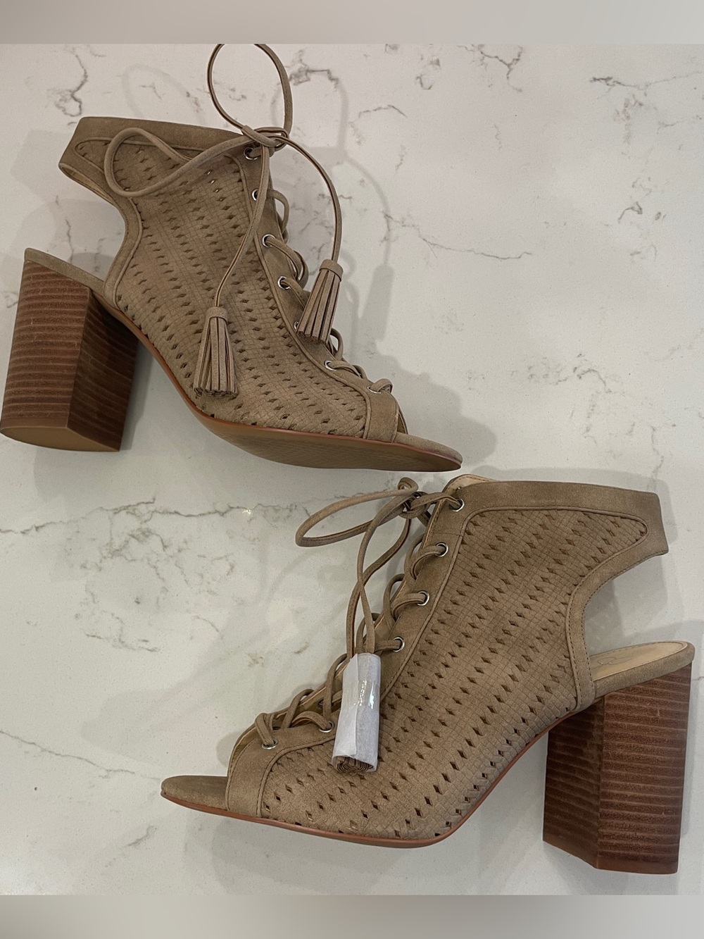 Jessica Simpson Tinnay Lace-Up Peep Toe Block Heel Sandals in Cashmere